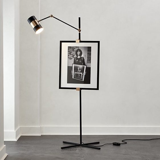 Illuminated Gallery Standing Easel